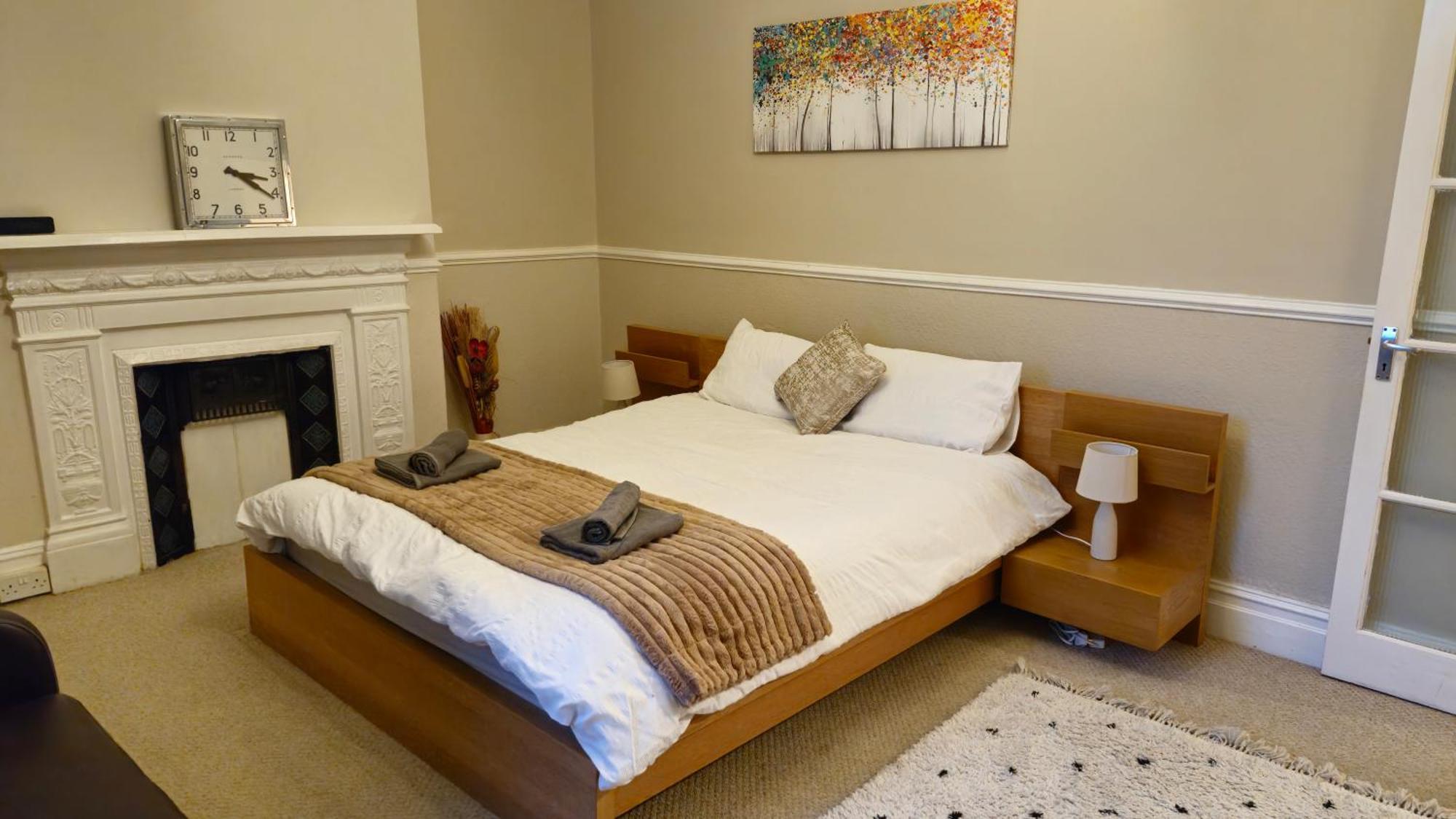 דירות לונדון Charming Flat In Wimbledon מראה חיצוני תמונה