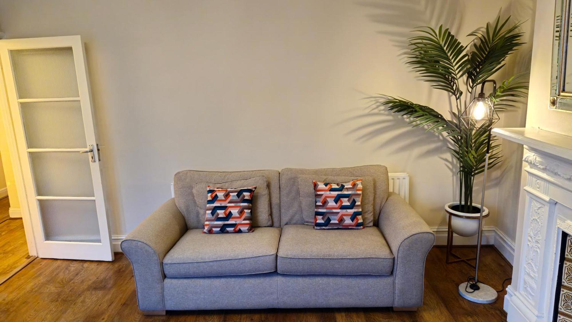 דירות לונדון Charming Flat In Wimbledon מראה חיצוני תמונה