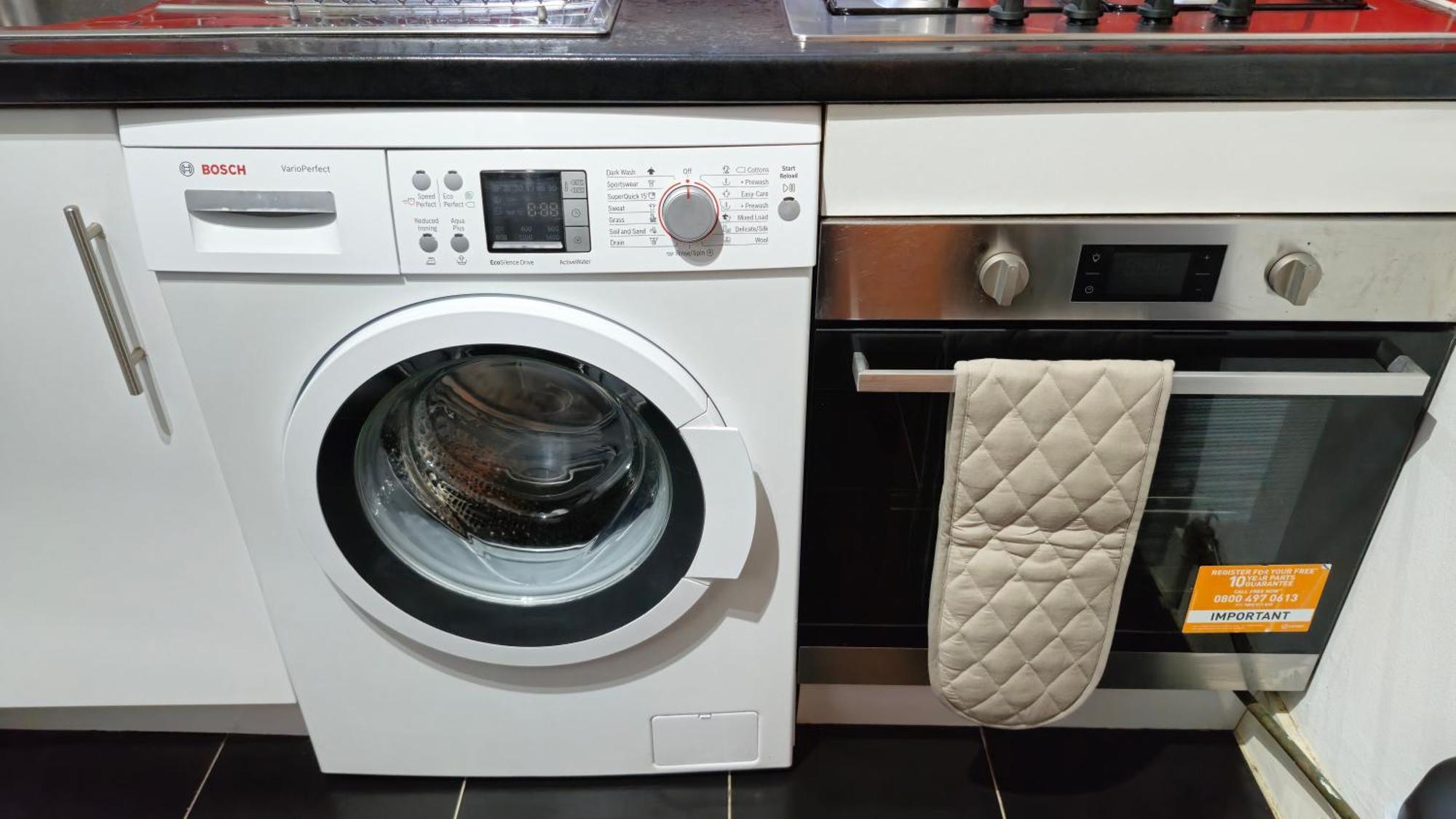 דירות לונדון Charming Flat In Wimbledon מראה חיצוני תמונה